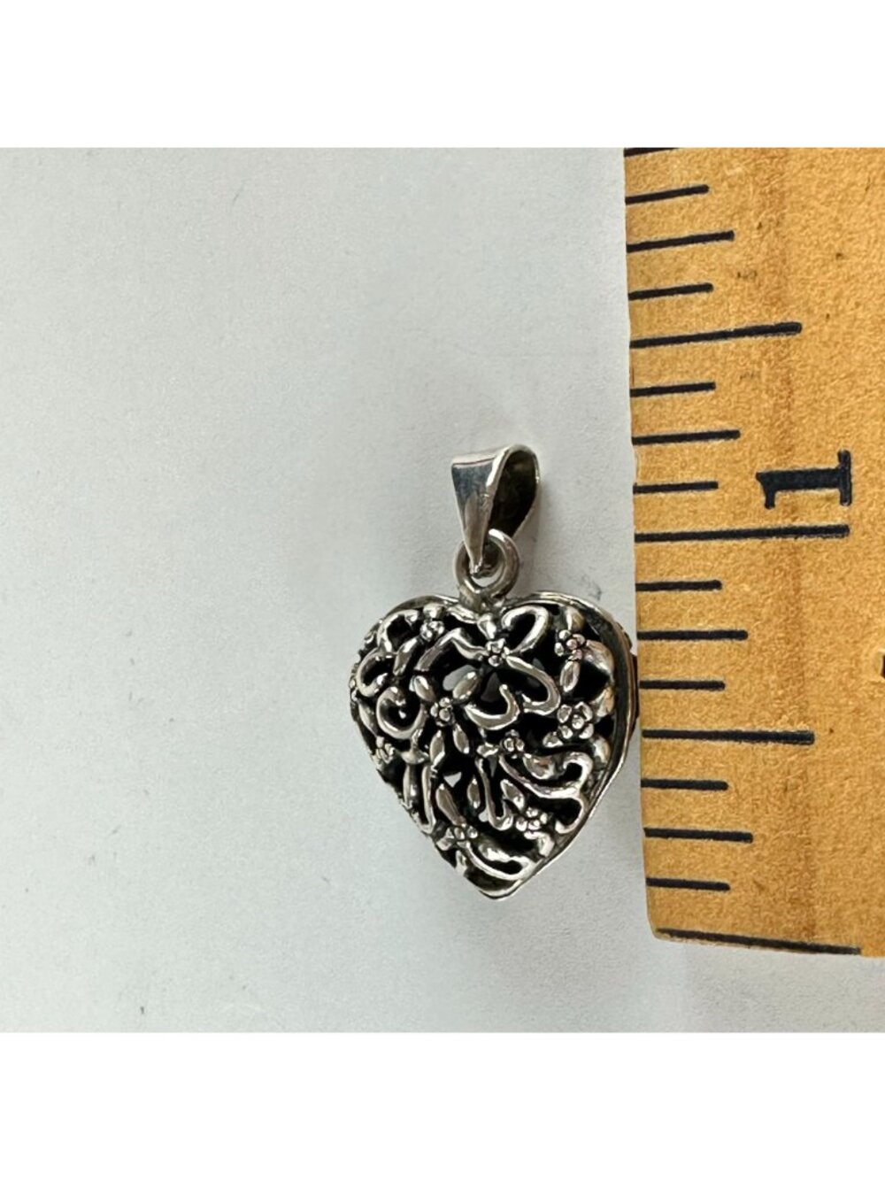 Sterling Silver Bow Ribbon Filigree Heart Pendant - Picture 4 of 6